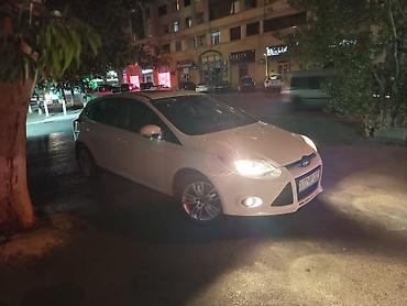 ford focus 2000: Ford Focus: 1.6 l | 2014 il 83000 km Sedan — 7
