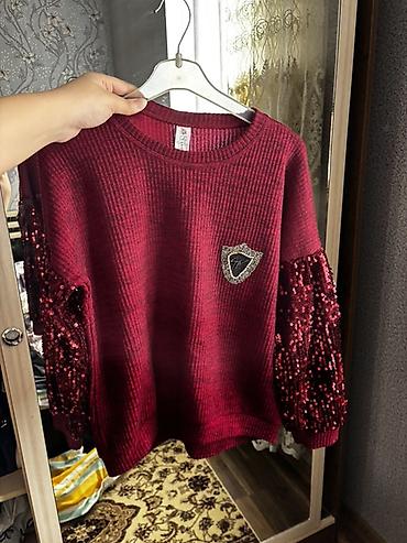 yeni il corablari: Bordo rəngli qız uşağı üçün sviter. - Material: yumşaq, fakturalı — 2