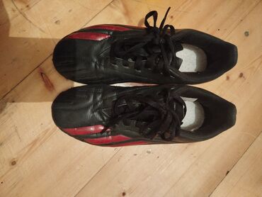 Digər idman və istirahət malları: Butslar Ölçü: 34