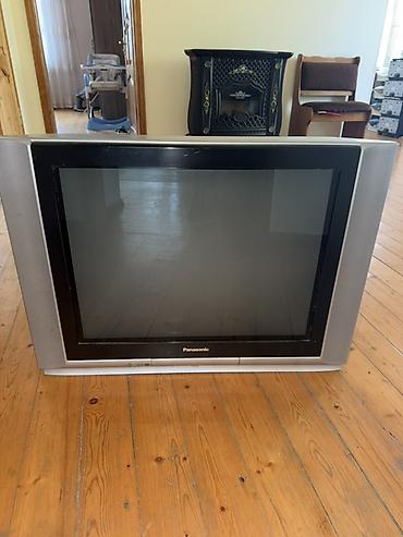 Tam ishlek veziyetdedir . Pultu yoxdur Panasonic rəngli televizor –
