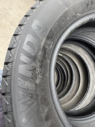 cdi 270: Зимние шины 215/65 R16 🇯🇵🇯🇵🇯🇵🇯🇵 Ездили совсем чуть чуть 🤏 1-2 месяца — 5