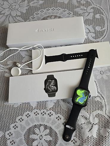 Aksesuarlar: Apple Watch (qutu və aksesuarlarla) - Model: Apple Watch (kvadrat — 1