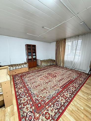 Продажа коттеджей и домов: Продаётся двухэтажный дом в районе Токольдош по улице Армейская. Общая — 13