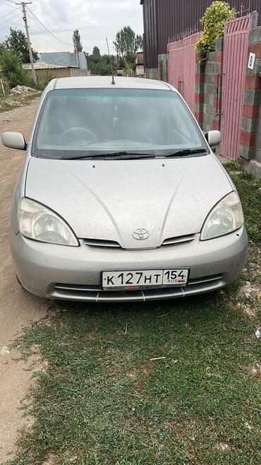 Toyota: Toyota Prius: 2001 г., 1.5 л, Робот, Гибрид, Седан