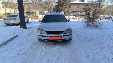 Ford: Ford Mondeo: 2001 г., 1.8 л, Механика, Бензин, Минивэн