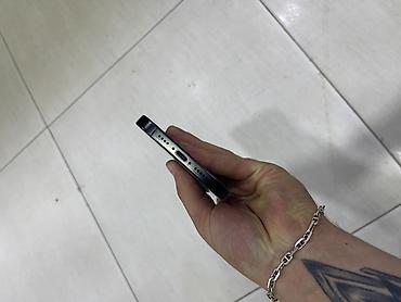 ayfon 12 barter: IPhone 16 Pro Max, 512 GB, Qara, Simsiz şarj — 4