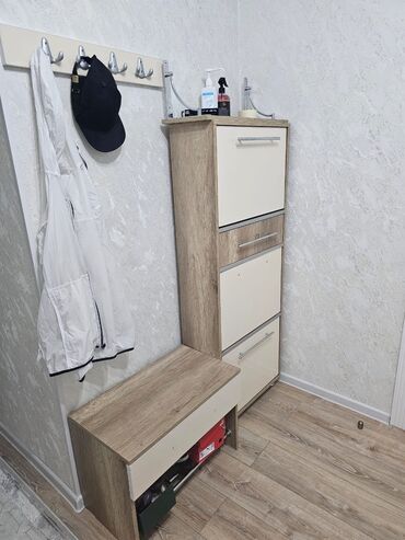 Гарнитуры для прихожей: Прихожка 
14000