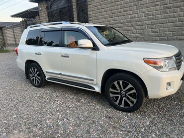 тайота авенсс: Toyota Land Cruiser: 2014 г., 4.6 л, Автомат, Бензин, Внедорожник