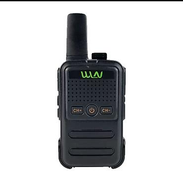 Рации и диктофоны: Портативные рации UHF (набор из 2 шт. - 2400 сом) с аксессуарами — 2