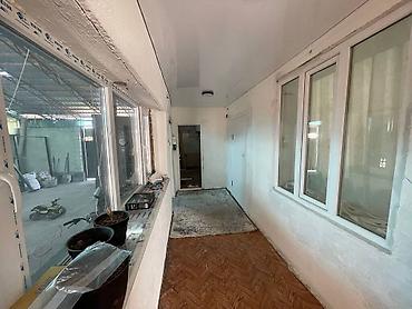 Продажа коттеджей и домов: Продаётся капитальный дом с большим крытым двором-навесом и гаражными — 9