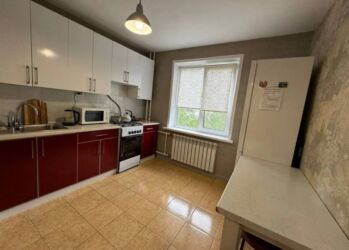 снять квартиру на долгий срок кант: 1 комната, Риэлтор, Без подселения, С мебелью полностью