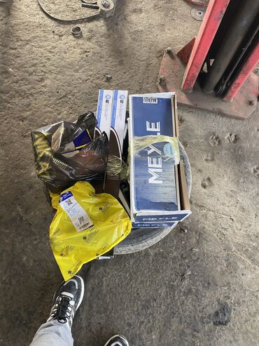 Mercedes-Benz: Mercedes-Benz E-Class: 1999 г., 4.3 л, Автомат, Бензин, Седан — 17