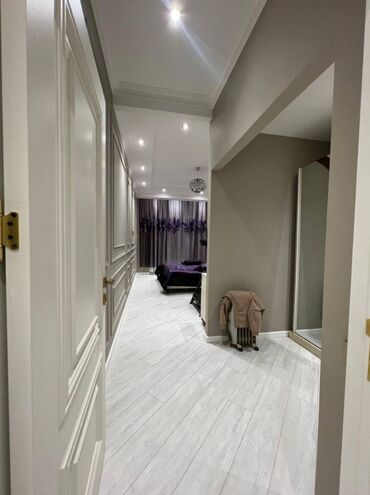 Yeni tikili: 3 otaqlı, Yeni tikili, m. Həzi Aslanov, 120 kv. m — 3