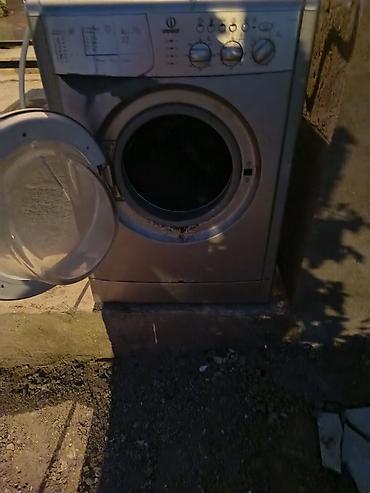 ev kondisioner: Ön yükləməli paltaryuyan maşın – gümüş rəng Xüsusiyyətlər: - Ön — 1