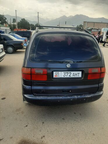 автомобиль купить: Volkswagen Sharan: 1996 г., 2 л, Механика, Бензин, Минивэн