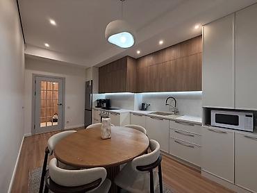 роял квартиры: 2 комнаты, 99 м², Ала-Арча ТРЦ Элитка, 11 этаж, Свежий ремонт — 6