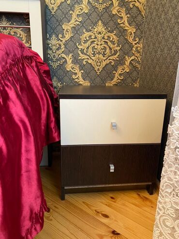 Otaqların satışı: Ev 2 mertebelidir. Gence seher Gulustan qesebesi Arkadan azca iceride — 7