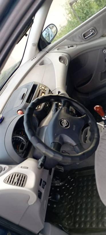 мото подкат: Nissan Almera Tino: 2001 г., 1.8 л, Механика, Бензин, Минивэн — 5