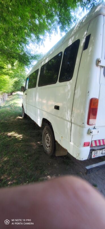 авто бостери: Mercedes-Benz Sprinter: 1989 г., 3 л, Механика, Дизель, Бус