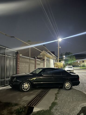 mercedesbenz eclass машины: Mercedes-Benz E-Class: 1997 г., 2.4 л, Автомат, Бензин, Седан