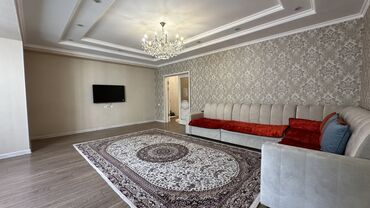 4 комнатная квартира в бишкеке: 2 комнаты, Собственник