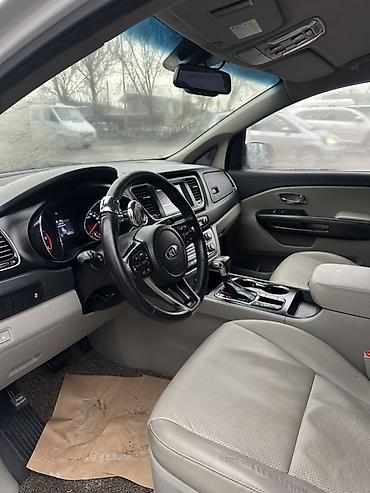 Kia: Kia Carnival: 2018 г., 2.2 л, Автомат, Дизель, Минивэн — 9