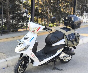 2 2 mator: Moon - ZX50-QT30, 80 sm3, 2022 il, 11000 km