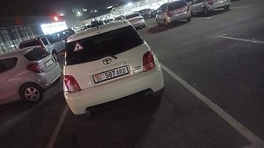 деву тико: Toyota Ist: 2003 г., 1.3 л, Бензин, Хэтчбэк — 4