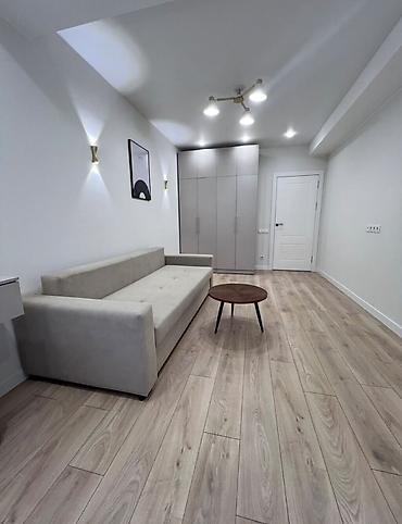 1 комната, 42 м², Технопарк Элитка, 10 этаж, Евроремонт at lalafo.kg 1 комната, 42 м², Технопарк Элитка, 10 этаж, Евроремонт