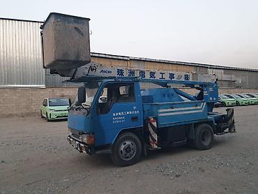 Автовышки: Автовышка, Mitsubishi, 1993 г., 16 м — 2