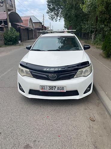 Toyota Camry: 2014 г., 2.5 л, Автомат, Бензин, Седан
