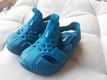 Dečija obuća: Sandale Nike Sunray br.20