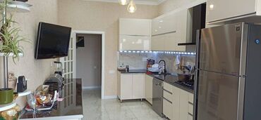 Yeni tikili: 4 otaqlı, Yeni tikili, m. Qara Qarayev, 142 kv. m — 7