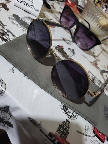 Eynəklər: Gün eynəyi, Ray-Ban, Yeni — 10