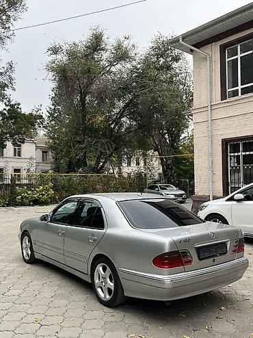 Mercedes-Benz: Mercedes-Benz E-Class: 2000 г., 3.2 л, Автомат, Бензин — 4