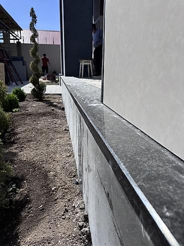 Фасадные гранитные плитки: Гранит Ангола Гранит серый Гранит красный — 31