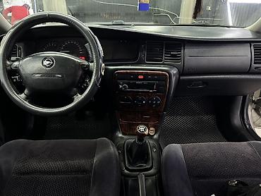 Opel: Opel Vectra: 1999 г., 1.8 л, Механика, Бензин, Седан — 11