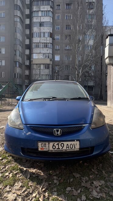 фит алмашам: Honda Fit: 2003 г., 1.3 л, Вариатор, Бензин, Седан