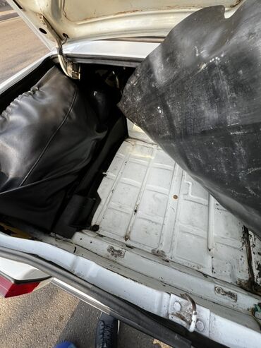 VAZ (LADA): VAZ (LADA) 2107: 1.6 l | 2003 il 69818 km Sedan — 14