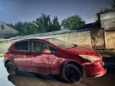 Продажа авто: Peugeot 307: 2005 г., Автомат, Бензин, Хэтчбэк — 8