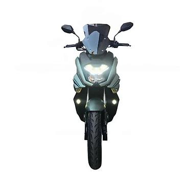 peda 200: KMOTO X-ADV skuter – sportsko‑avanturistički dizajn sa modernom — 6