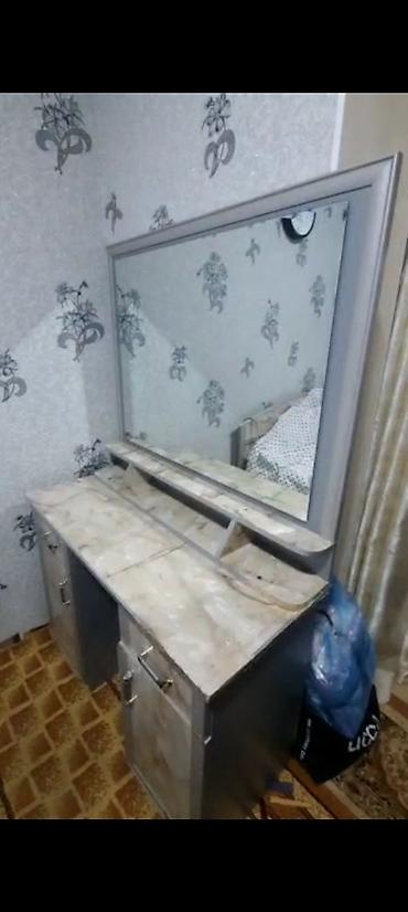 кухиный мебел бу: Спальный гарнитур, Б/у, Комод, Трюмо, Тумба, Дерево, цвет - Серый — 8