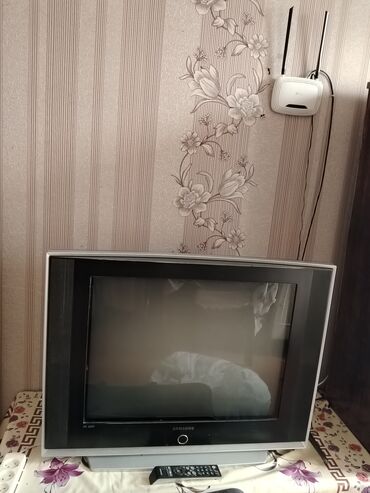 13 pro max 2 ci el: İşlənmiş Televizor Samsung 32" HD (1366x768), Ünvandan götürmə