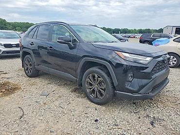 inter: Toyota RAV4: 2022 г., 2.5 л, Автомат, Гибрид — 2