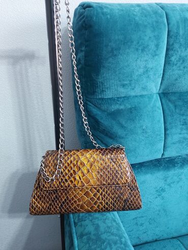 neri karra: Женская сумка бренда neri karra,кожа натуральная,в отличном состоянии
