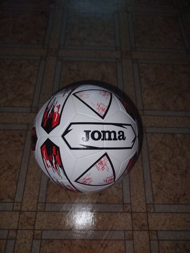 футбольный стол: ⚽ продаю футбольный мяч фирмы Joma в отличном качестве
