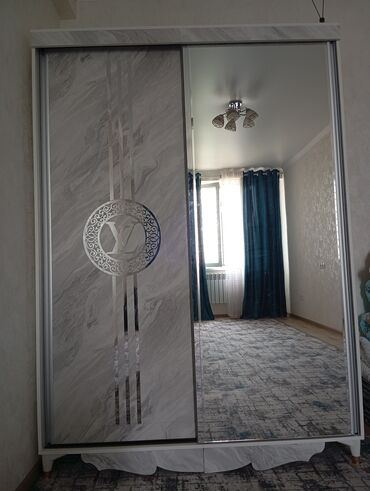 матрасы на двухспалку: Шкафы для одежды