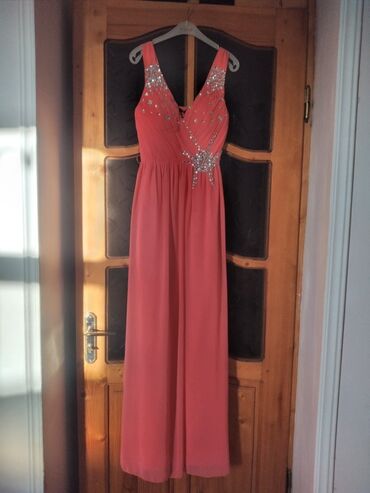 Ziyafət donları: Geyimler hamisi birlikte ve ya tek tek satilir. Maraqlananlar mesja — 13