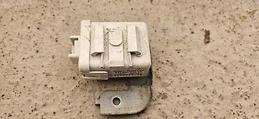 gurtne za auto: MODUL ZAKLJUCAVANJA VRATA ZA SUZUKI SWIFT ZA 2012. GOD. - 3719071L10 — 1