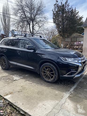 Mitsubishi: Mitsubishi Outlander: 2016 г., 2.4 л, Автомат, Бензин, Кроссовер — 3